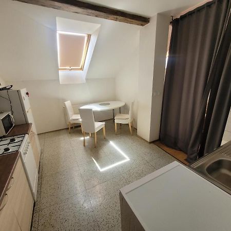 Apartments Zizkov B 프라하 외부 사진